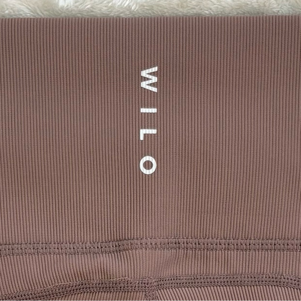 WILO The Label High Waist Bike Shorts Side Pockets Medium - Picture 6 of 8